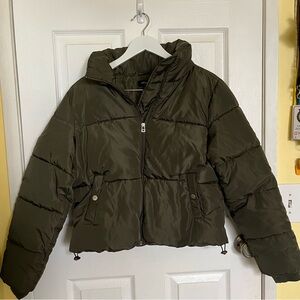 Army Green Puffer Jackef